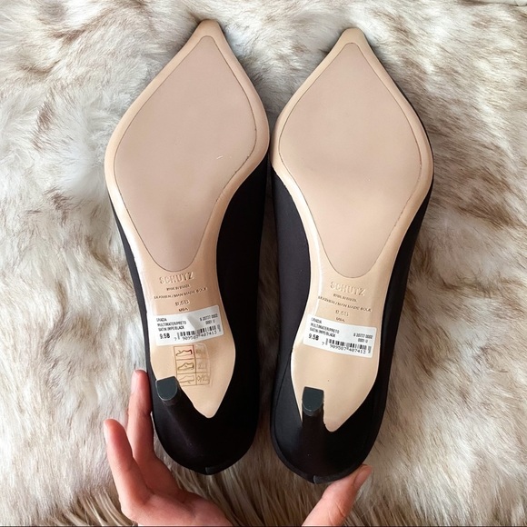 Schutz Gracia Satin Pointed Toe Pumps Black Size 9.5B NIB - Picture 7 of 10